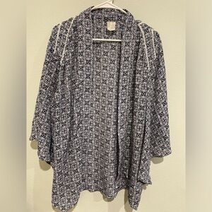 JAPNA navy and white sheer printed Kimono with white cotton trim.  Size …